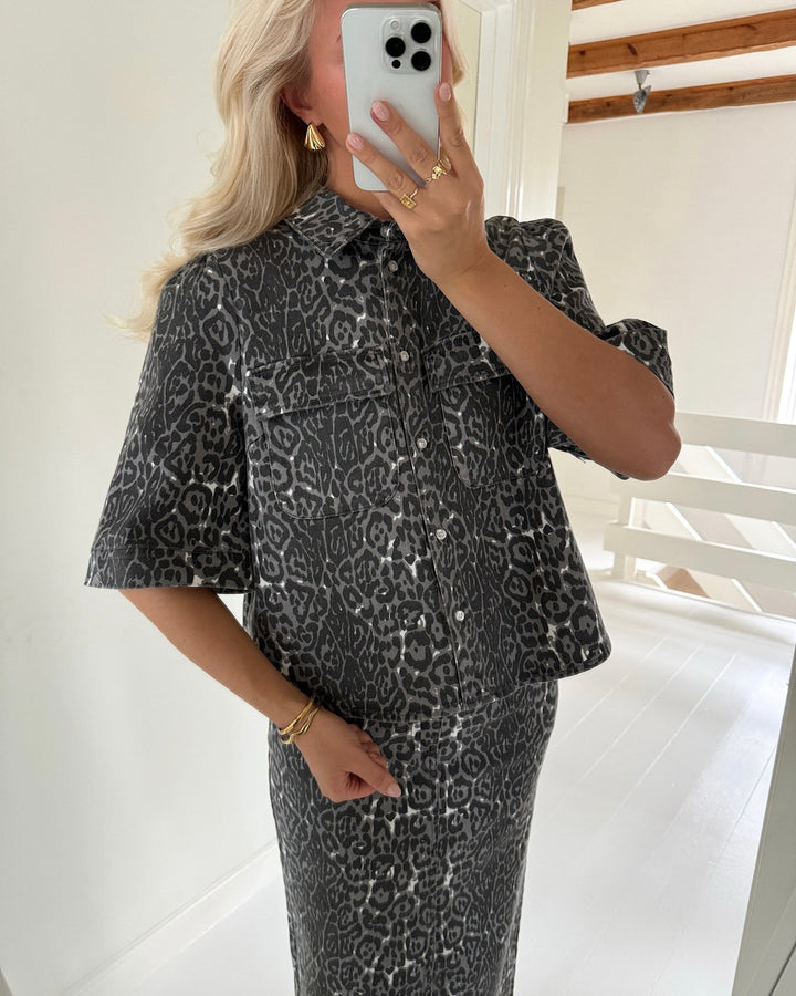 Vero Moda skjorte bella 2/4 leo eiffel tower/leopard