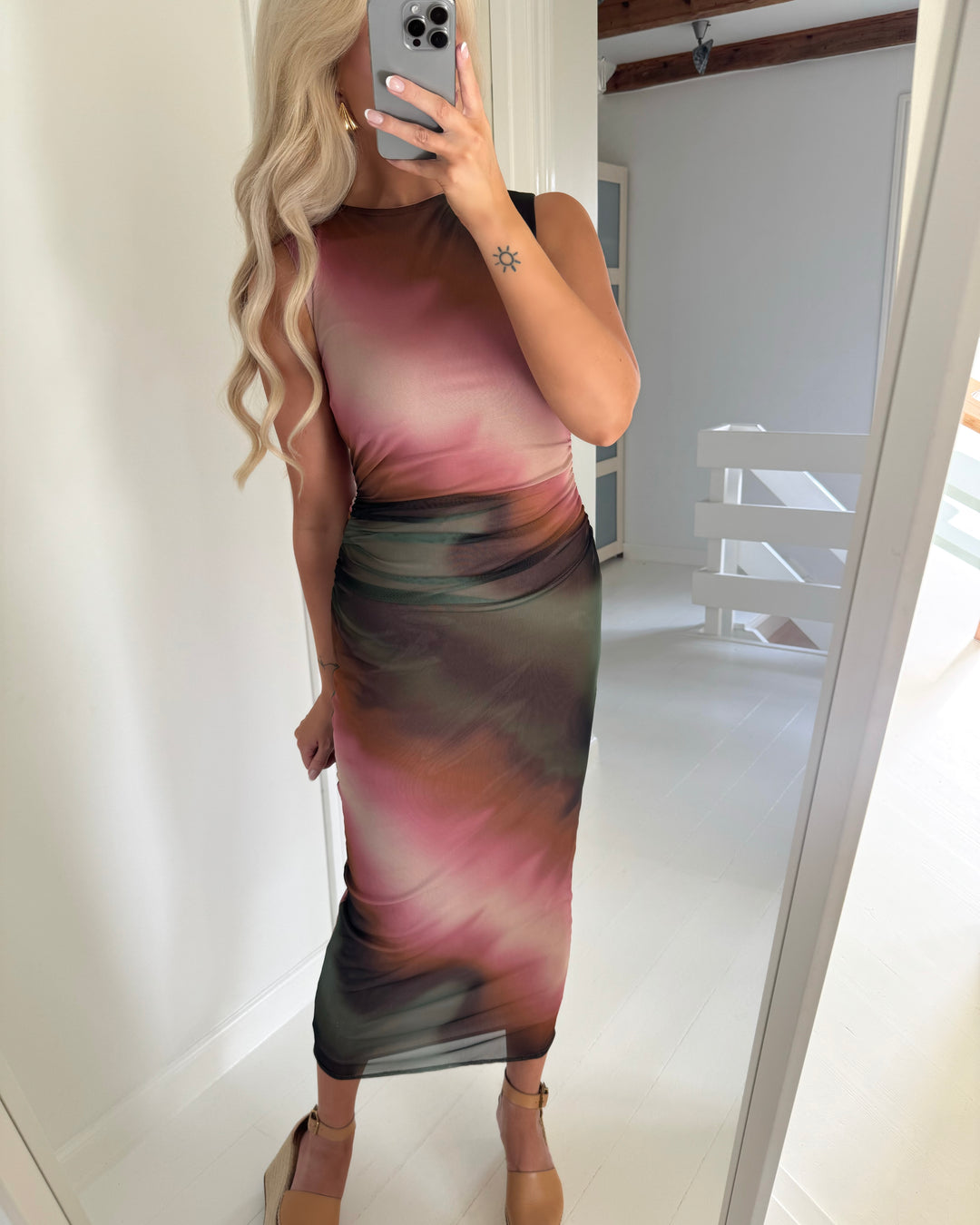 Sister’s Point kjole esme-dr12 rose/khaki - FORUDBESTILLING LEV. UGE 35