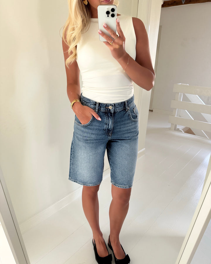 Only shorts mate reg baggy long medium blue denim