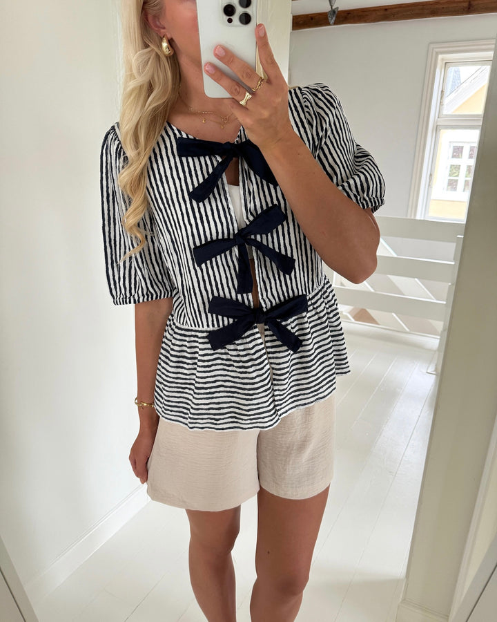 Pieces top talvina ss wvn bc cloud dancer maritime b