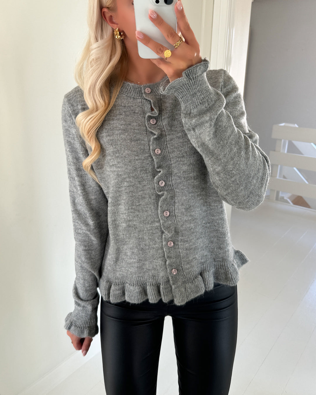 JDY cardigan letty l/s on frill knt noos light grey melange - FORUDBESTILLING LEV. UGE 41