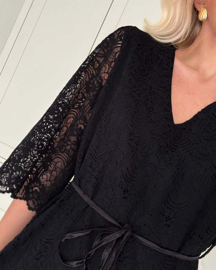 Sister's Point kjole emore-dr1 black