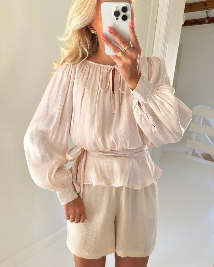 Vero Moda top elisa ls detail white swan