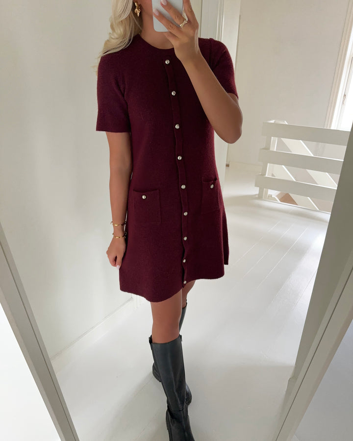 Vero Moda kjole johanna ss o-neck tawny port - FORUDBESTILLING LEV. UGE 49