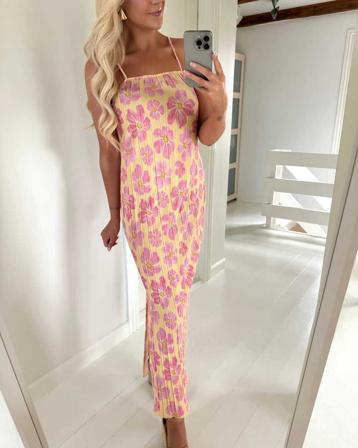 Pieces kjole amber sl maxi slip mellow yellow/pink flowers