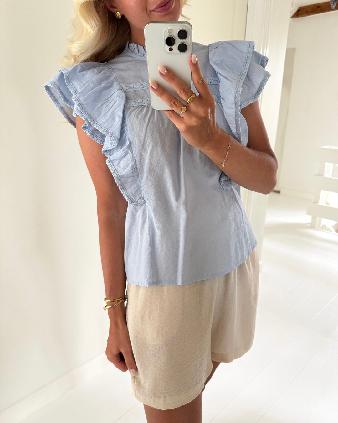 Vero Moda top elix sl frill kentucky blue