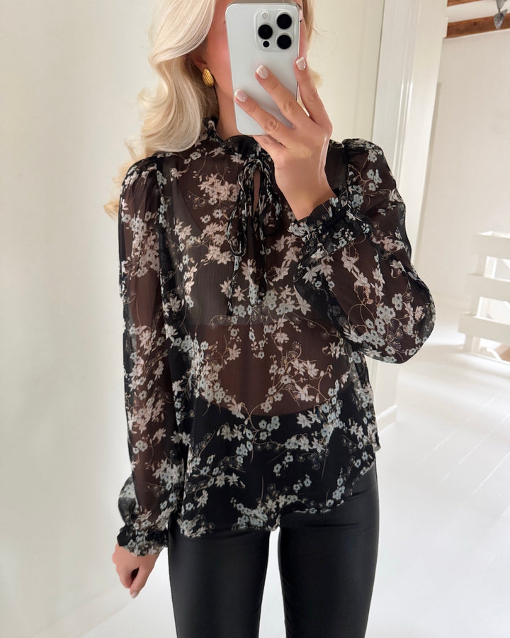 Sister's Point bluse elza-ls1 black/flower