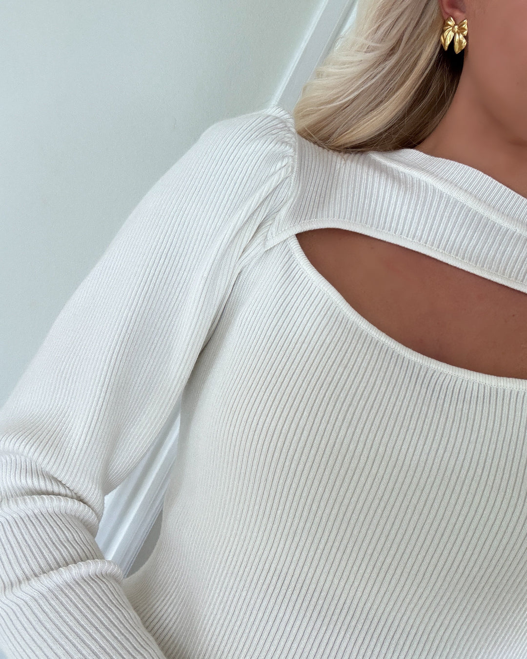 Sister's Point trøje hotti cut creme