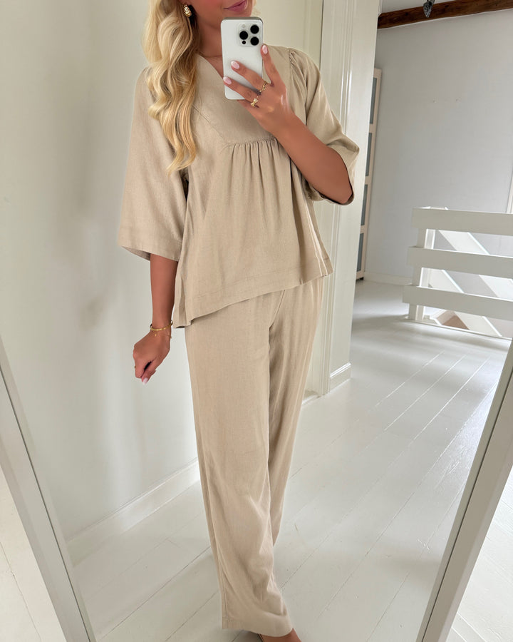 Only bluse caro 2/4 v-neck linen bl oxford tan