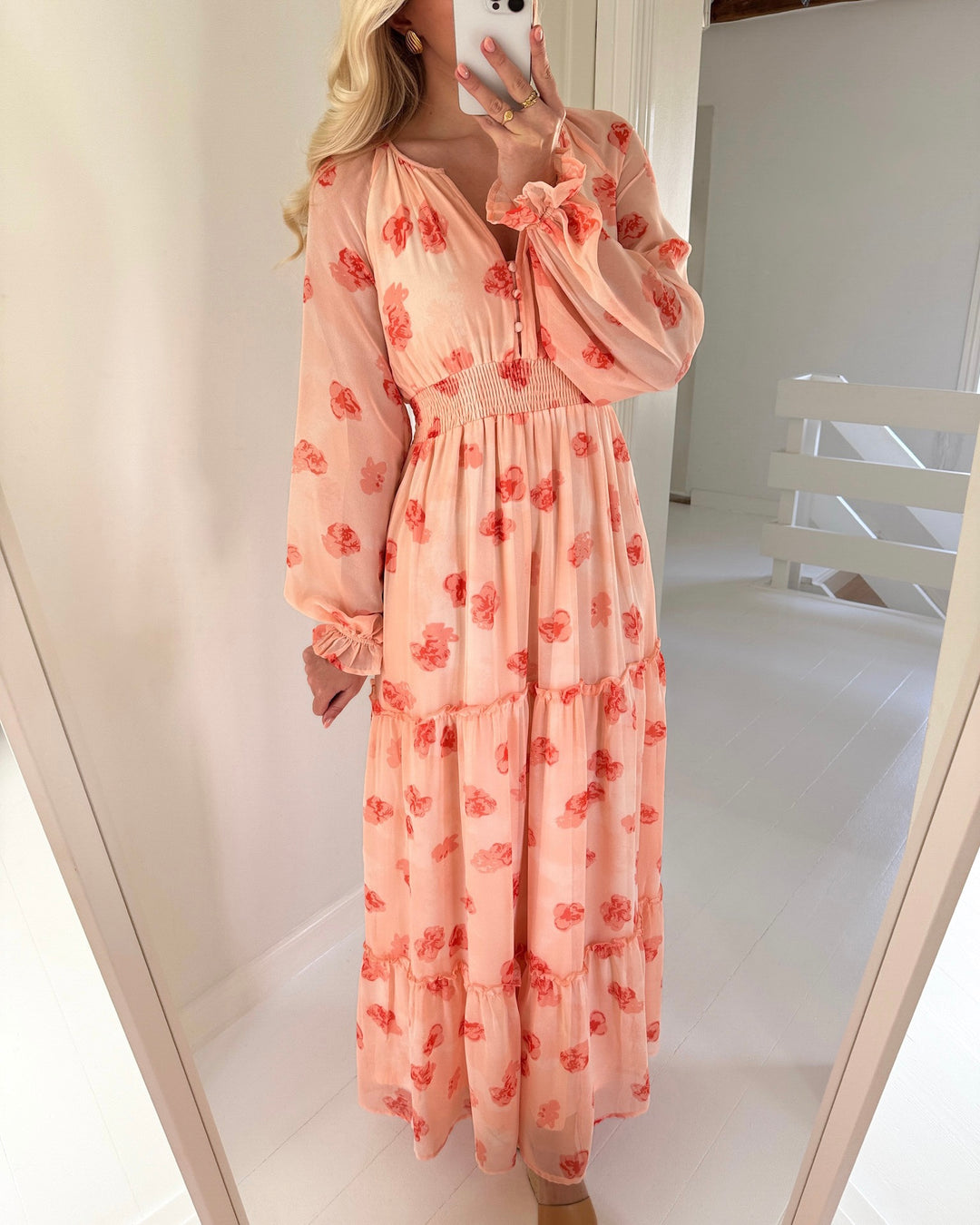 Aware by Vero Moda kjole maude ls v-neck pearl/desert flower