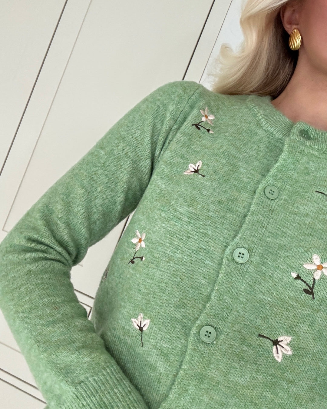 Vero Moda cardigan fiorella emb ls o-neck mistletoe/embroidery