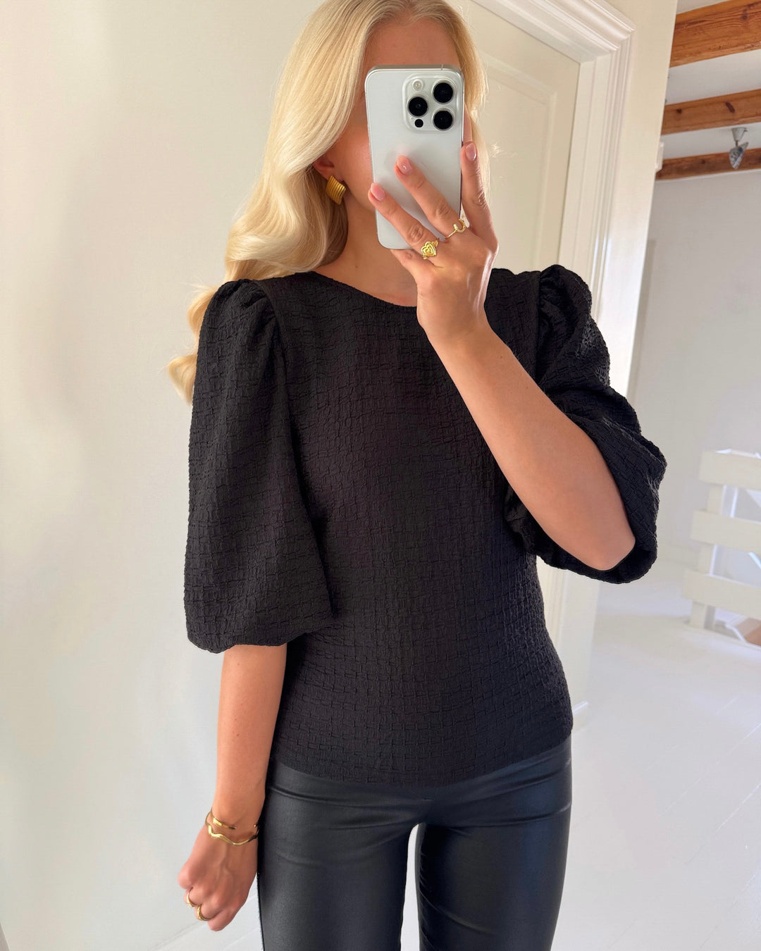 Sister's Point top vilma black