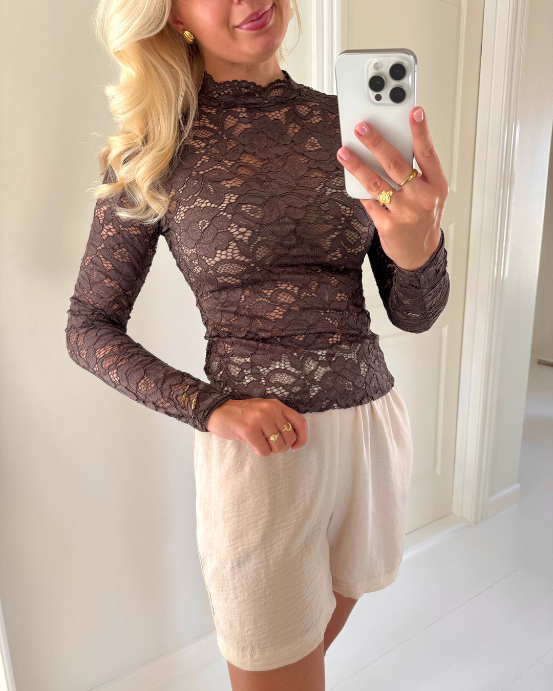 Y.A.S top lacey ls lace chocolate brown