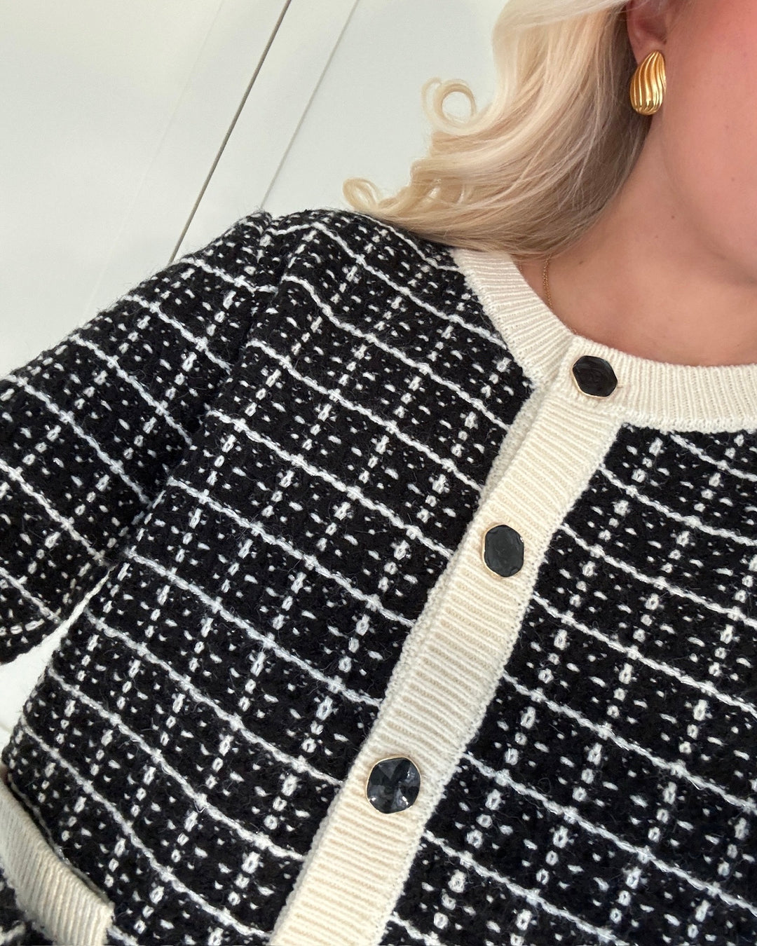 Y.A.S cardigan livia ls short knit black/birch - FORUDBESTILLING LEV. UGE 50