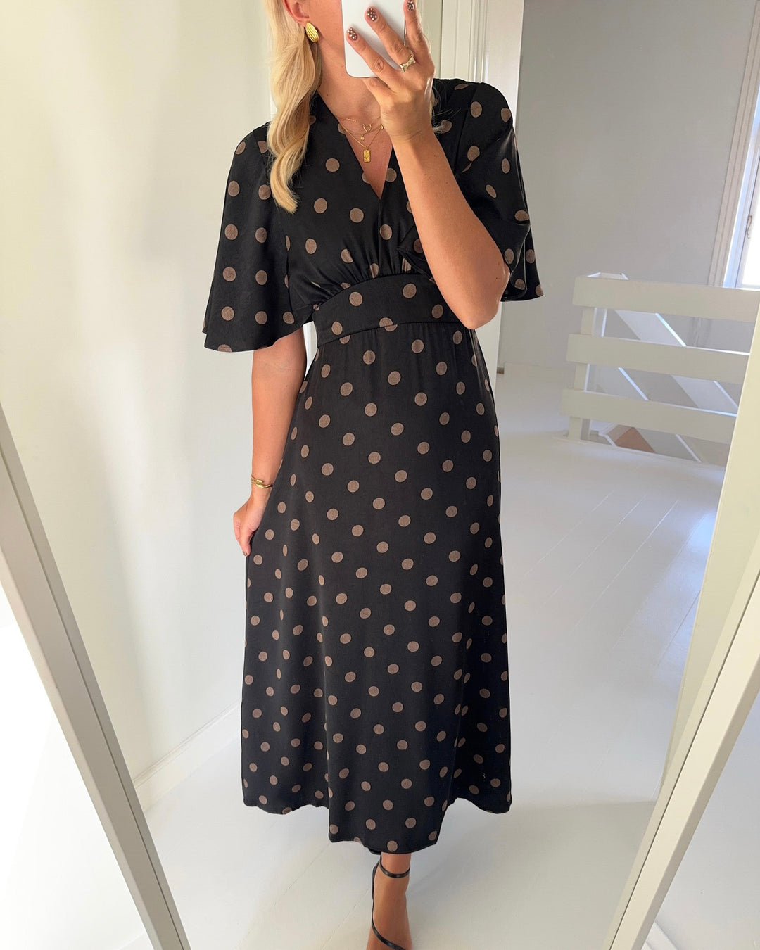 Sister's Point kjole gisela-dr black dot
