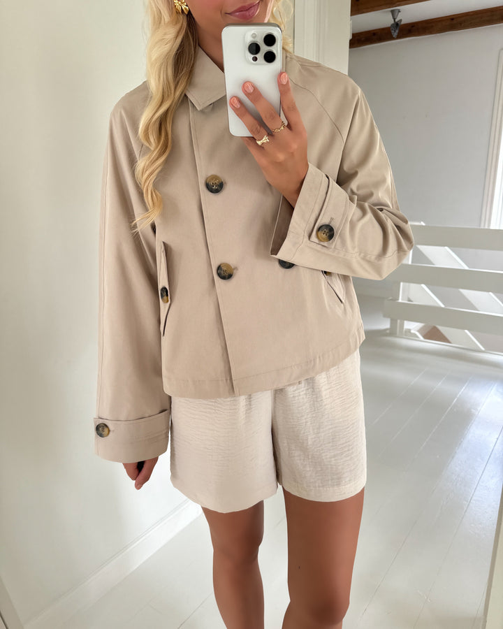 Only trenchcoat april life short oxford tan