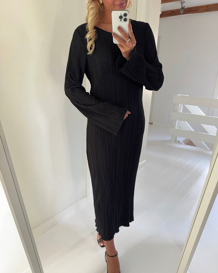 Only kjole pery ls long boat neck black