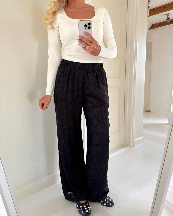 Pieces bukser nea mw lace pant black/short lining