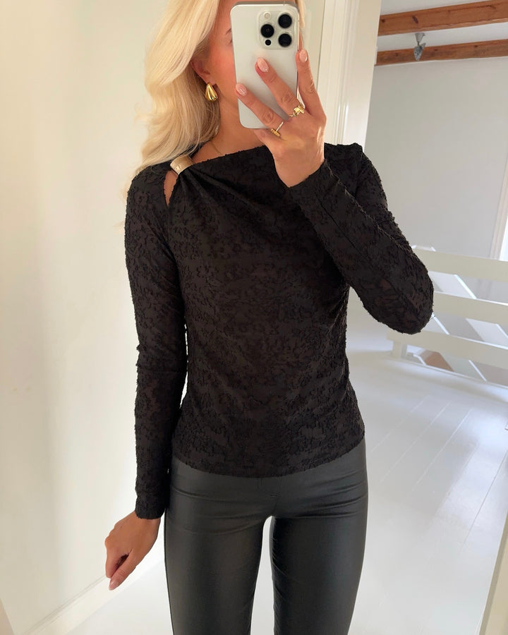 Sister's Point bluse vieda-ls black - FORUDBESTILLING LEV. UGE 1