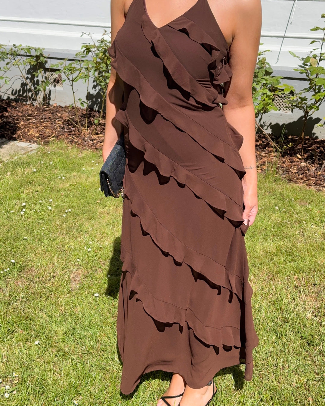 Vero Moda kjole marjorie sl flounce maxi chicory coffee