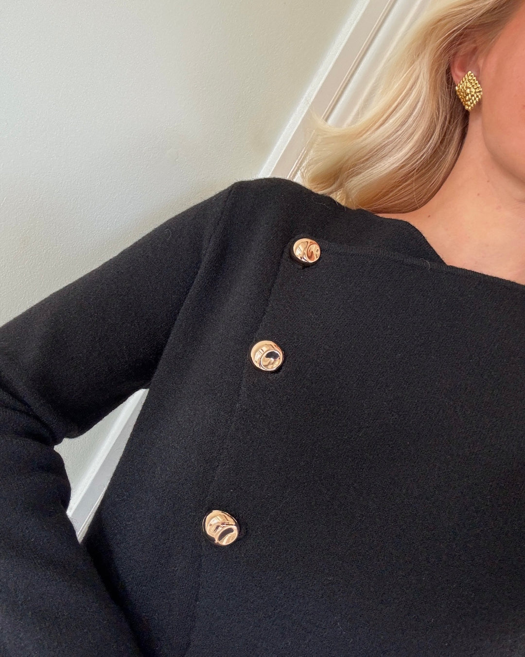 Vero Moda cardigan vienna ls o-neck wrap black w. gold buttons