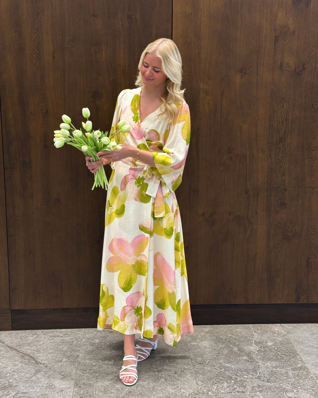 Y.A.S kjole marga 3/4 wrap long pristine marga aop - FORUDBESTILLING LEV. UGE 14