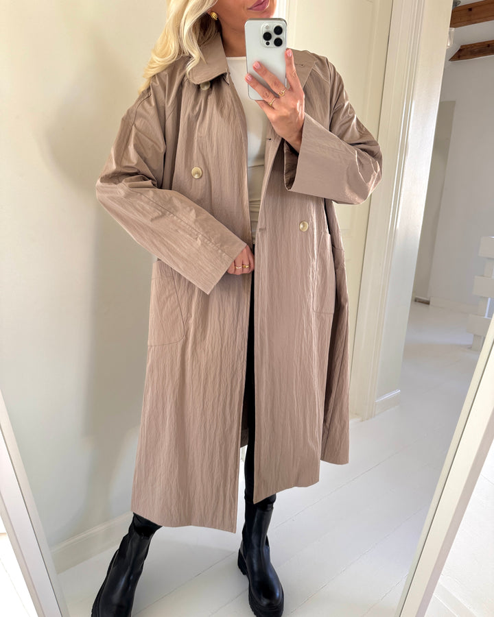 Aware By Vero Moda frakke auden ls long dune