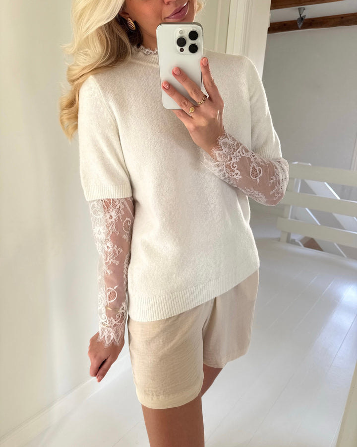 Vero Moda bluse willow lace sleeve knit snow white white lace sleeves