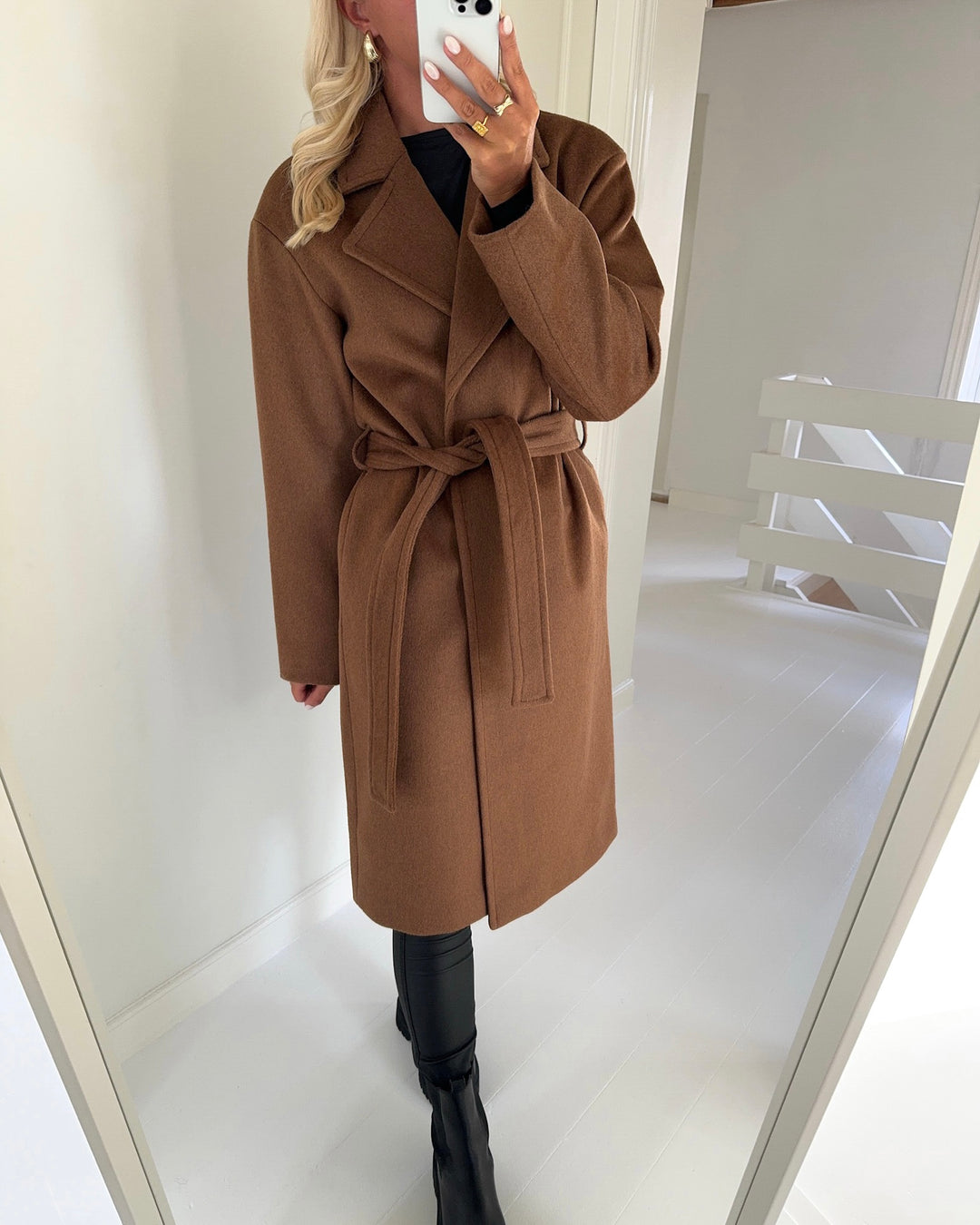 Vero Moda frakke amanda belt cognac