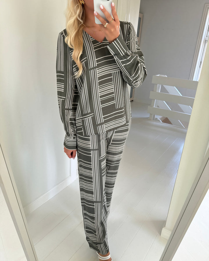 JDY bukser troya life mw wide birch kambaba w. birch ikat stripes