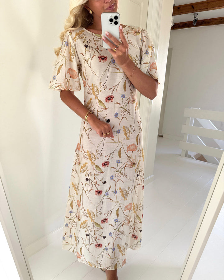 JDY kjole ace life ss long pristine meadow flowers - FORUDBESTILLING LEV. UGE 17