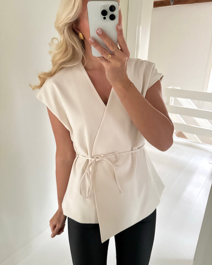 Aware by Vero Moda top vannah v-neck midi birch