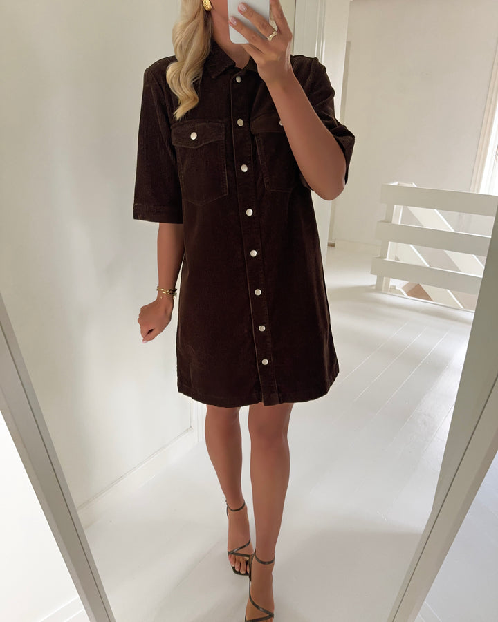 JDY kjole shiraz ss button coffee bean