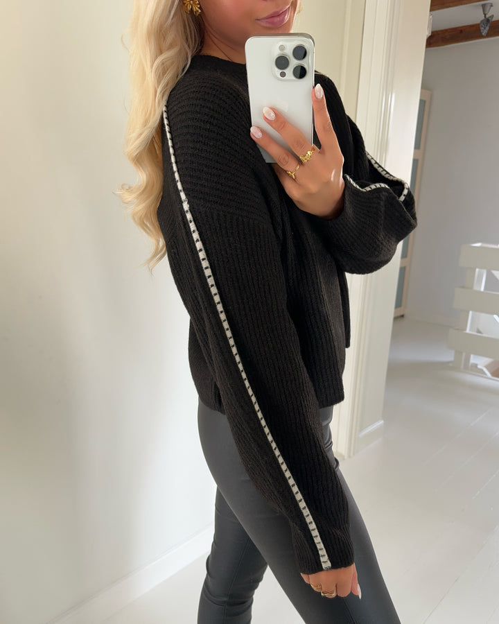 Vero Moda striktrøje zora ls o-neck chocolate torte/w. birch