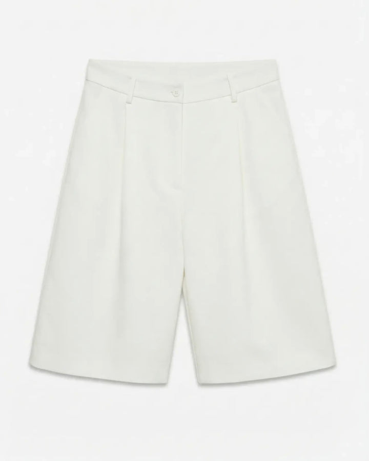 Aware by Vero Moda shorts hw knee sugar swizzle