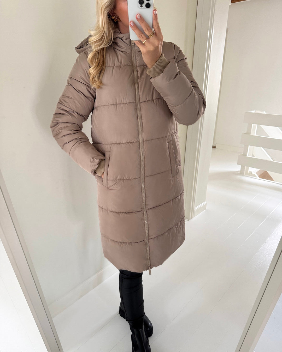 Pieces jakke bee long puffer silver mink