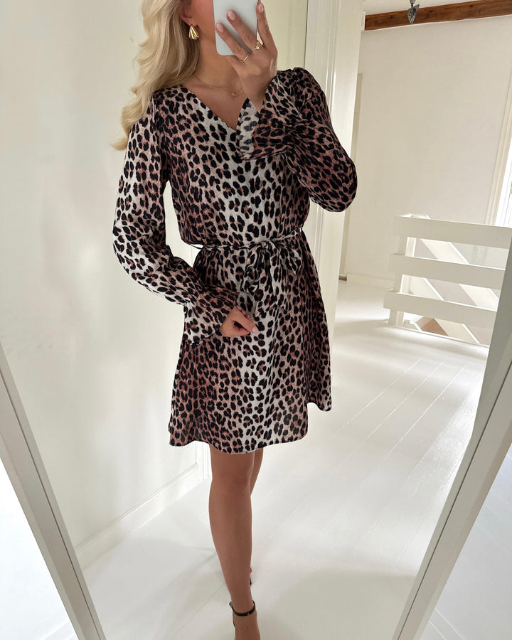 Sister's Point kjole noki.v.dr leo