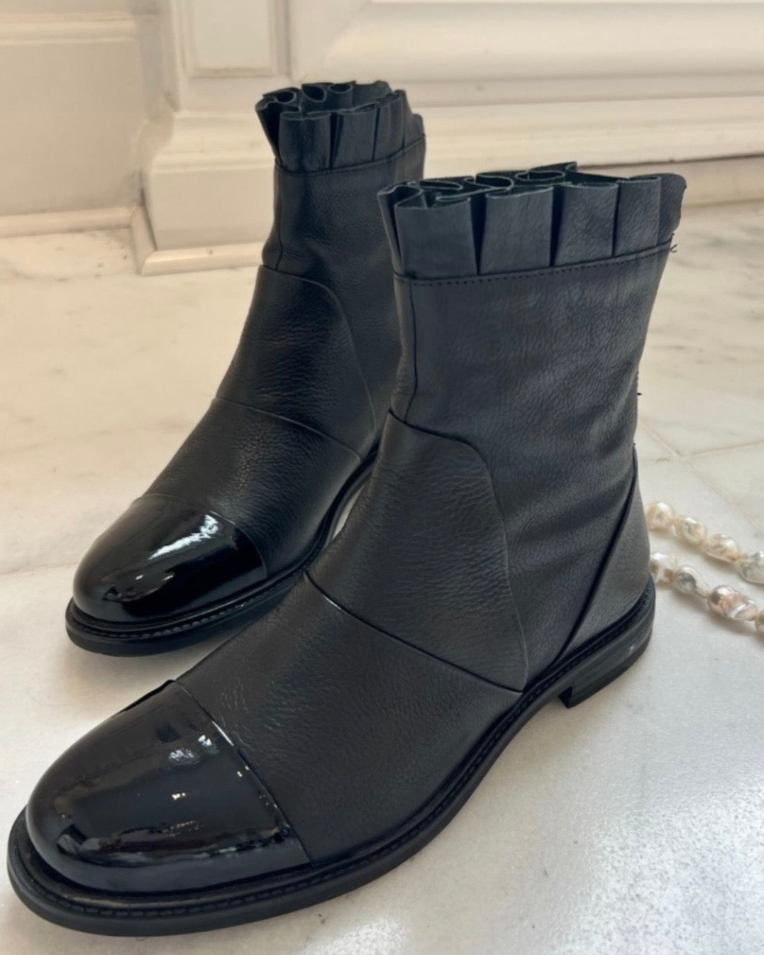Copenhagen Shoes støvler margaret black w/patent toe
