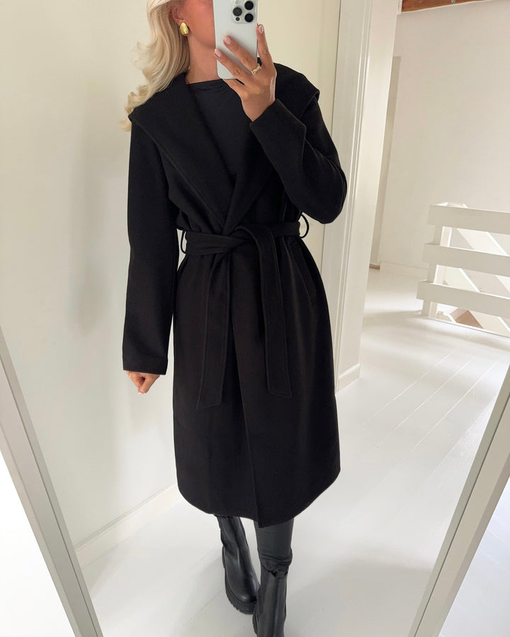 Vero Moda frakke fortunekimi hood long black melange - FORUDBESTILLING LEV. UGE 46