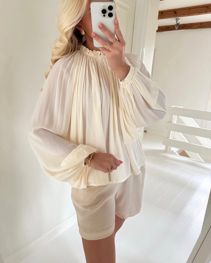 Y.A.S top bella ls pristine