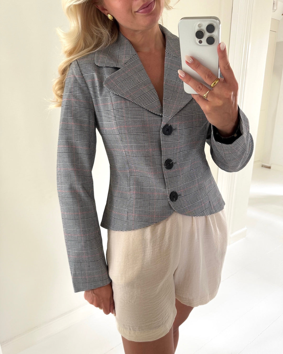 Y.A.S jakke thela ls checked star white/checks