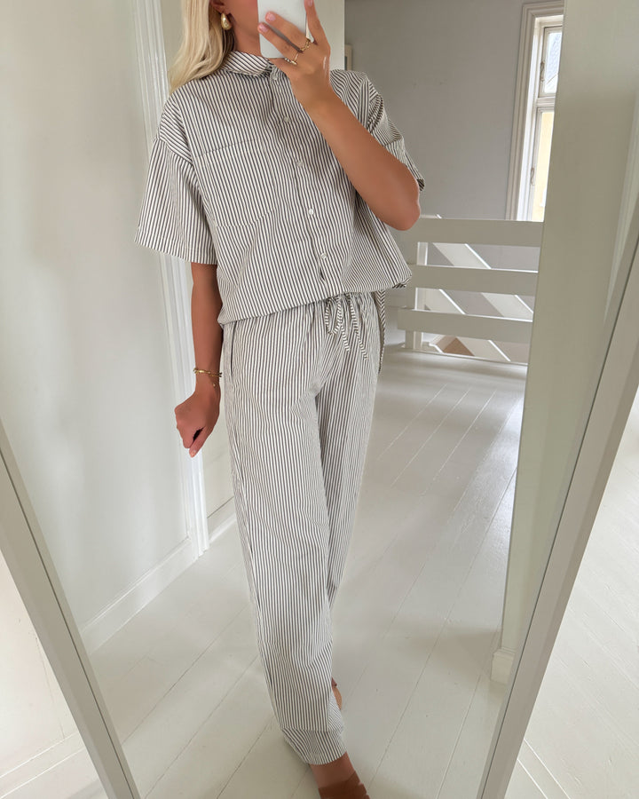 Pieces bukser femme hw straight wvn d2d birch/delicioso
