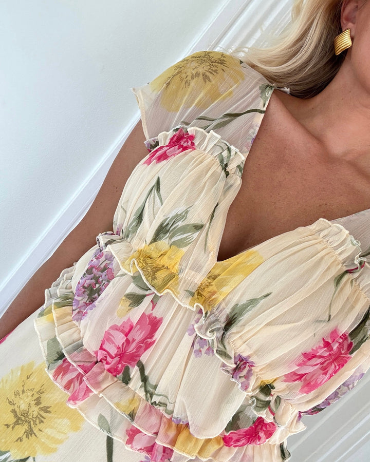 Only kjole valda ss long frill sandshell/big multi flower - FORUDBESTILLING LEV. UGE 20