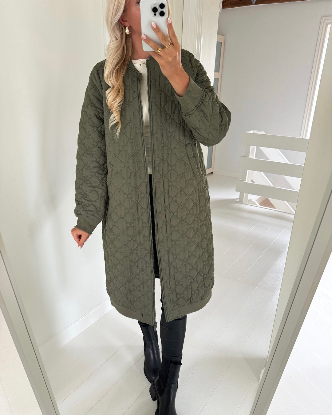 Vero Moda jakke ally ls quilted long olivine