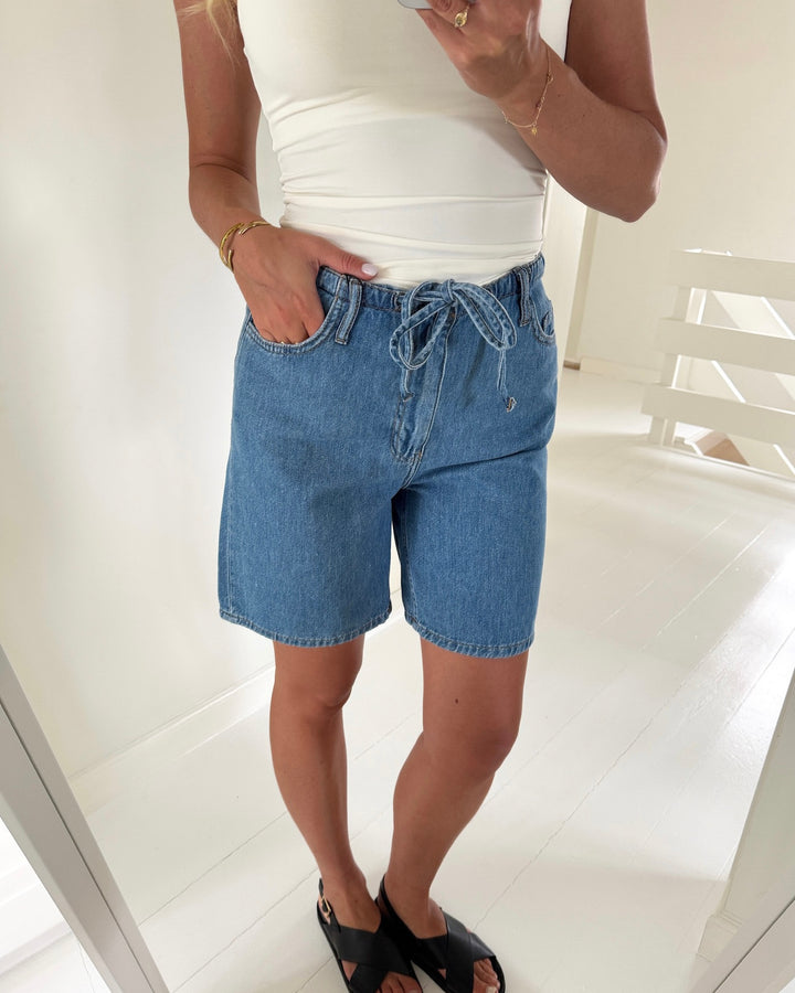 JDY shorts bern mw light blue denim
