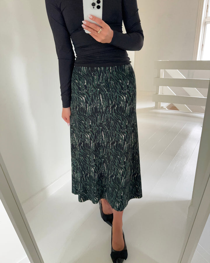 Sister's Point nederdel vya hunter green/zebra