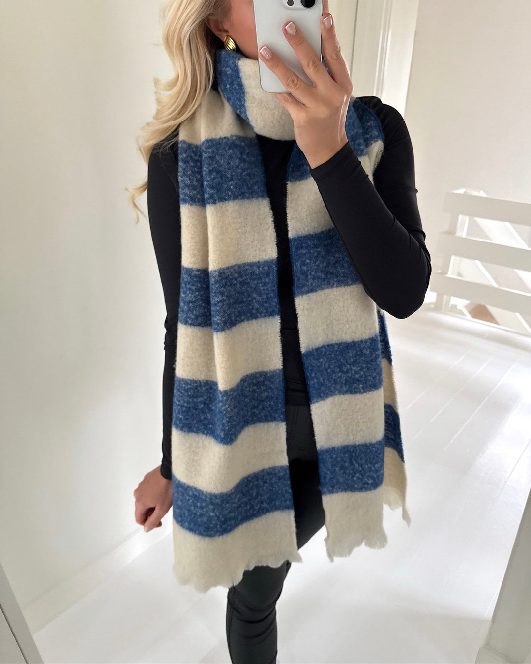 Sister's Point halstørklæde scarf-495 l.beige/cobalt