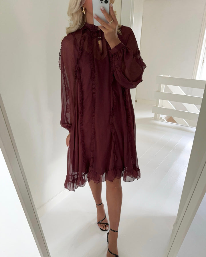 Love&Divine kjole love1359 d. bordeaux - FORUDBESTILLING LEV. UGE 50