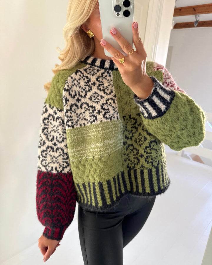 Pieces striktrøje fusion ls o-neck knit woodbine red & birch