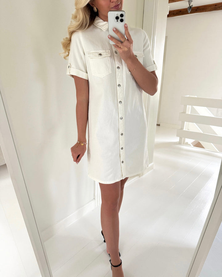 Vero Moda kjole jennie ss short cloud dancer